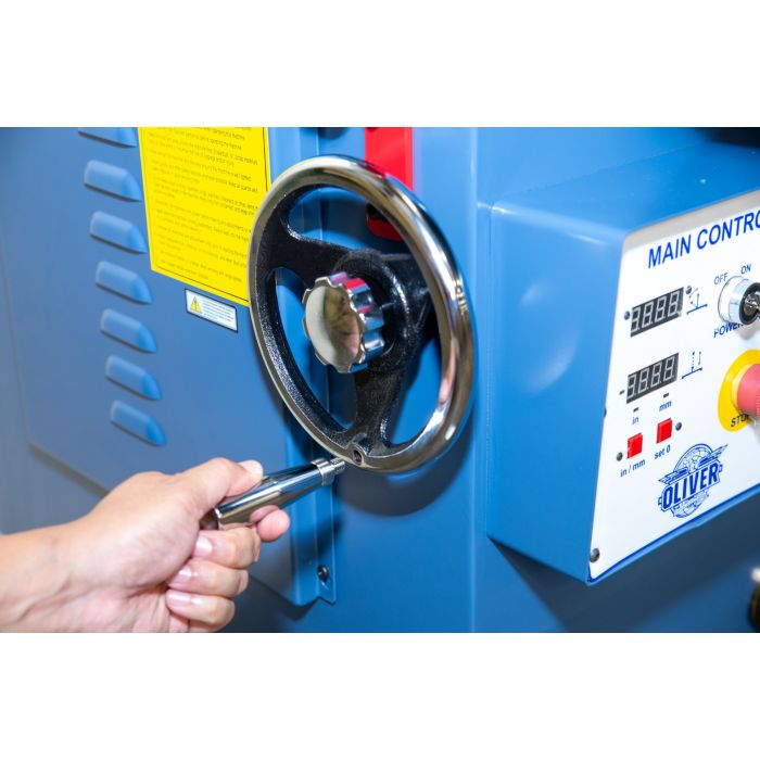 blade tilt locking hand wheel